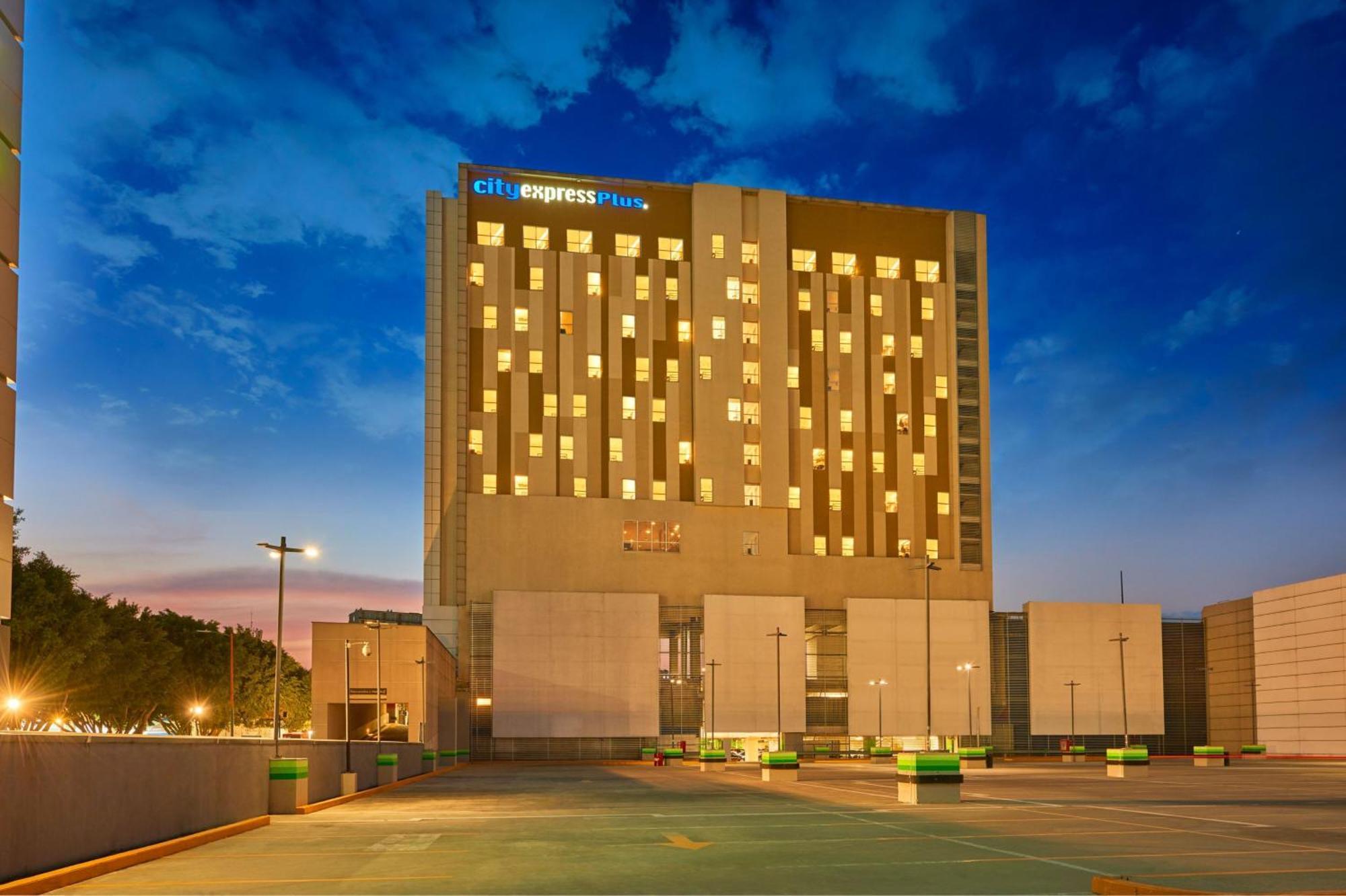 City Express Plus By Marriott Ciudad De Mexico Mundo E Екстер'єр фото